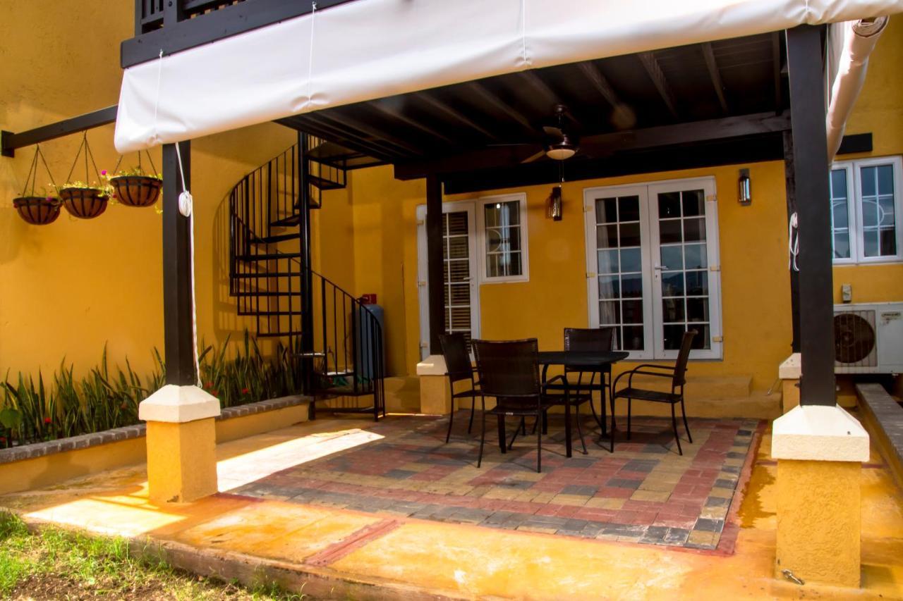 Vacation Getaway In Mango Walk Country Club Apartment Montego Bay Exterior photo